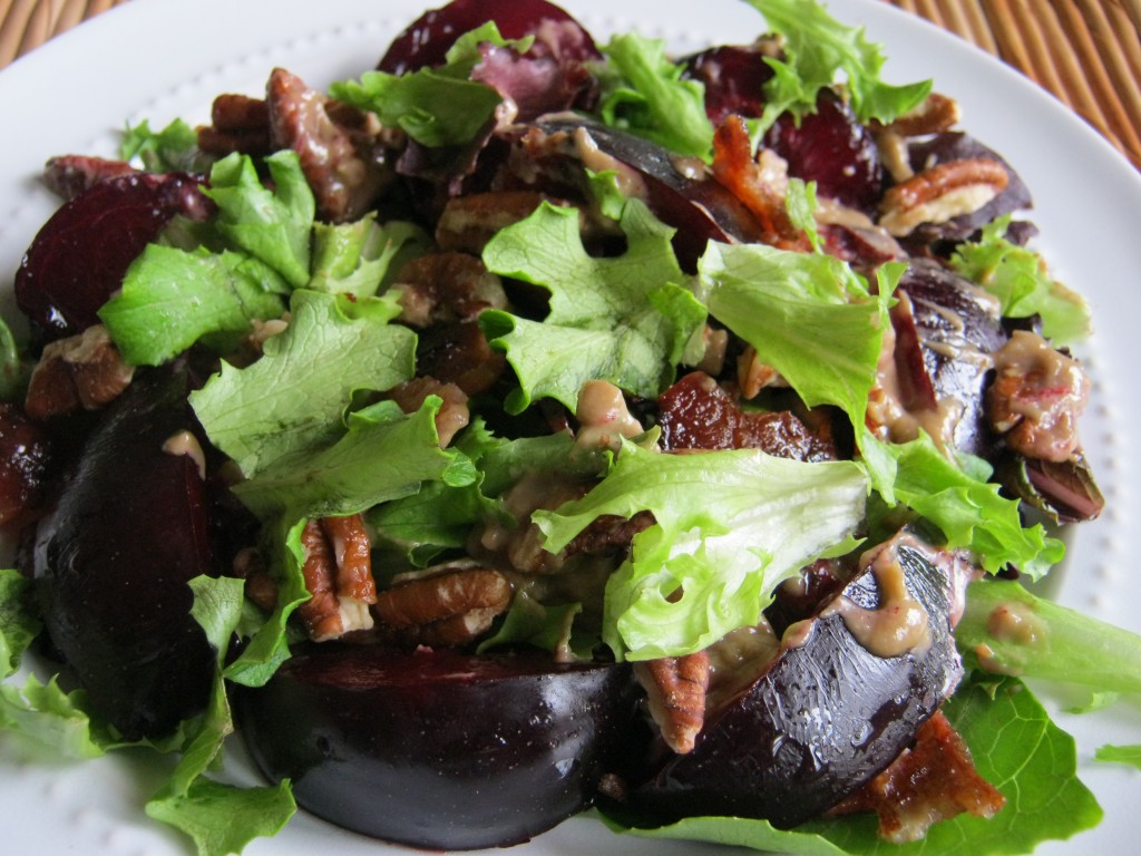 Plum Bacon Salad with Balsamic Pecan Pesto 001