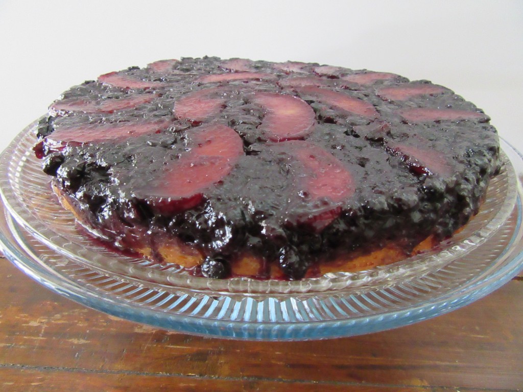 Blueberry Peach Upside Down Cake 005