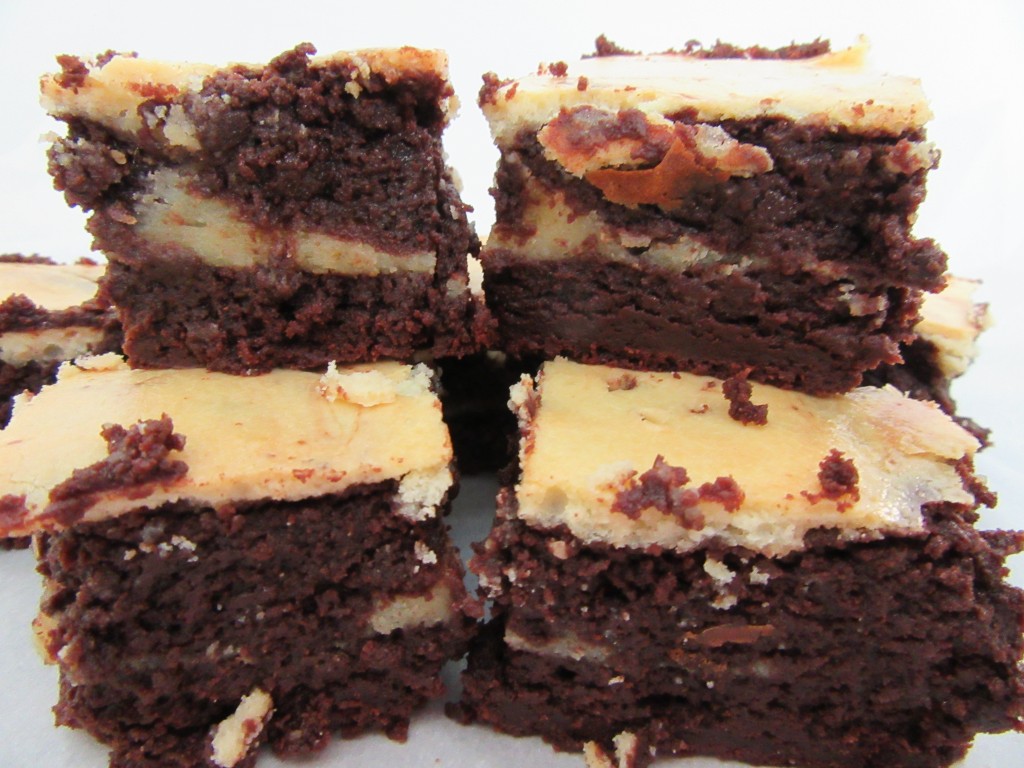 Cream Cheese Brownies 033